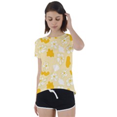 Abstract Daisy Short Sleeve Foldover Tee by Eskimos