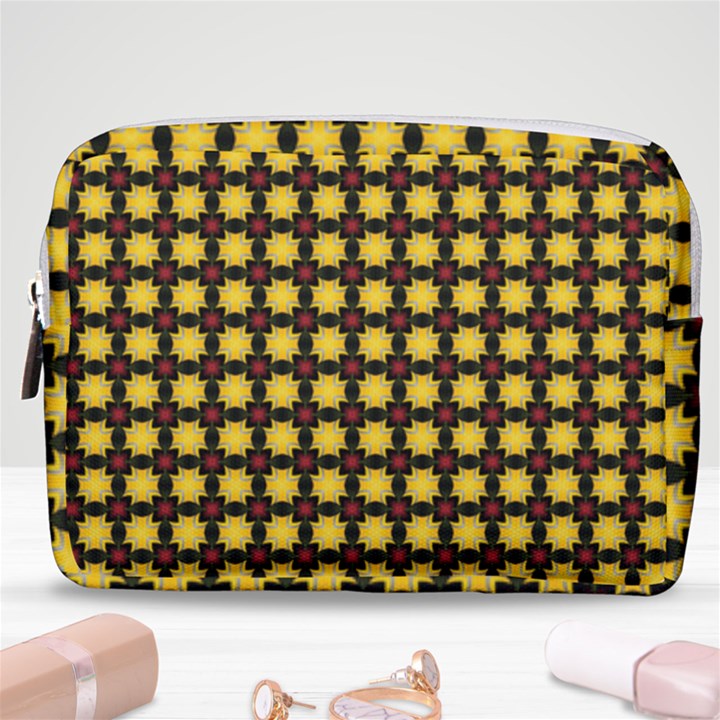 Yellow Pattern Green Make Up Pouch (Medium)