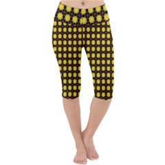 Yellow Pattern Green Lightweight Velour Cropped Yoga Leggings