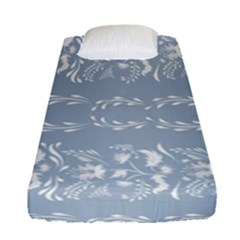 Fantasy Flowers Fitted Sheet (single Size) by Eskimos