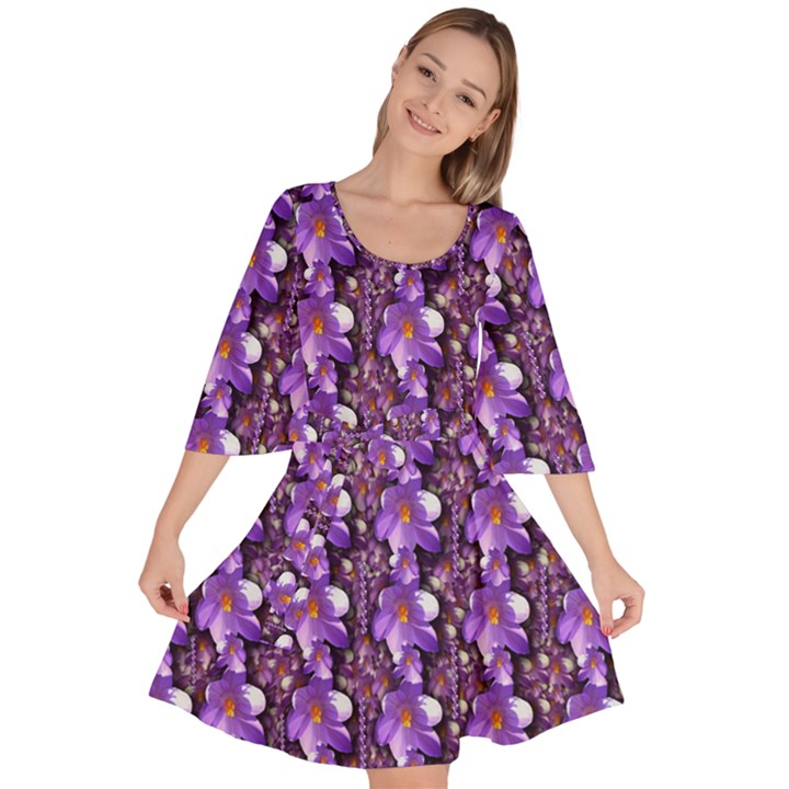 Flowers Into A Decorative Field Of Bloom Popart Velour Kimono Dress