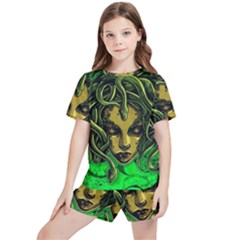 Medusa Kids  Tee And Sports Shorts Set