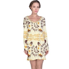 Decorative Flowers Long Sleeve Nightdress by Eskimos