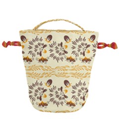 Decorative Flowers Drawstring Bucket Bag by Eskimos