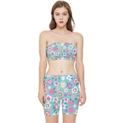 Floral Pattern Stretch Shorts And Tube Top Set