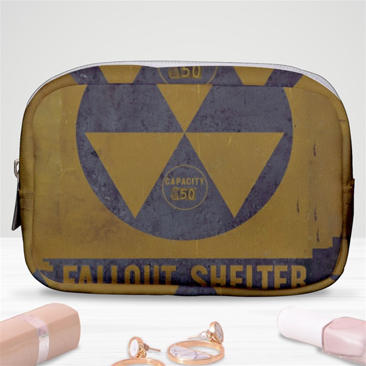 Fallout Shelter In Basement Radiation Sign Make Up Pouch (Small)