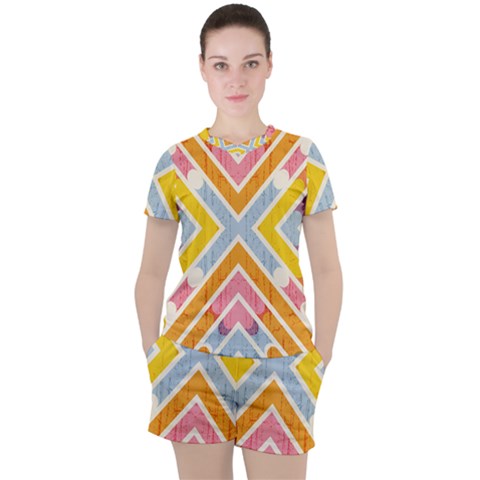 Line Pattern Cross Print Repeat Women s Tee And Shorts Set by Dutashop