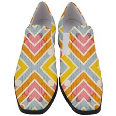 Line Pattern Cross Print Repeat Women Slip On Heel Loafers