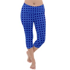 Basket Weave Basket Pattern Blue Lightweight Velour Capri Yoga Leggings