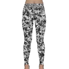 Camouflage Bw Classic Yoga Leggings by JustToWear