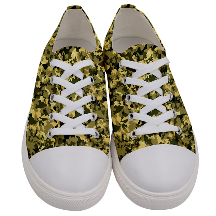 Camouflage Sand Women s Low Top Canvas Sneakers