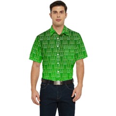 Green Triangles Men s Short Sleeve Pocket Shirt 