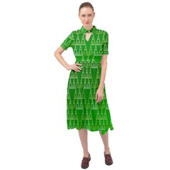 Green Triangles Keyhole Neckline Chiffon Dress by JustToWear