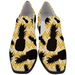 Ananas Chevrons Noir/jaune Women Slip On Heel Loafers by kcreatif