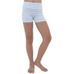 Chevrons Bleu Clair/blanc Kids  Lightweight Velour Yoga Shorts by kcreatif