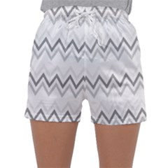 Chevrons Gris/blanc Sleepwear Shorts by kcreatif