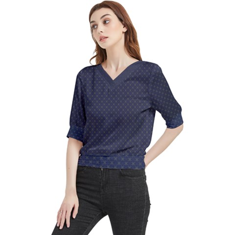 Motif Abstrait Bleu Fonce Quarter Sleeve Blouse by kcreatif