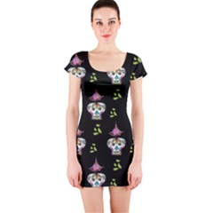 Skull Pattern Short Sleeve Bodycon Dress by Sparkle