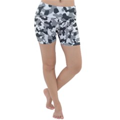 Camouflage Gris/blanc Lightweight Velour Yoga Shorts by kcreatif