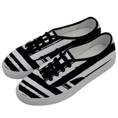 Bandes Abstrait Blanc/noir Men s Classic Low Top Sneakers by kcreatif