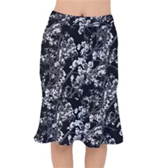 Fleurs De Cerisier Noir & Blanc Short Mermaid Skirt by kcreatif