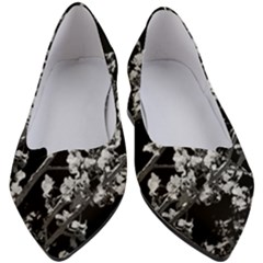 Fleurs De Cerisier Noir & Blanc Women s Block Heels  by kcreatif