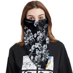 Fleurs De Cerisier Noir & Blanc Face Covering Bandana (triangle)