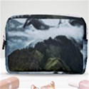 Whale lands Make Up Pouch (Medium) View1