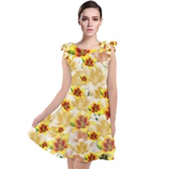 Lonely Flower Populated Tie Up Tunic Dress by JustToWear