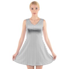 Zappwaits - Fine V-neck Sleeveless Dress by zappwaits