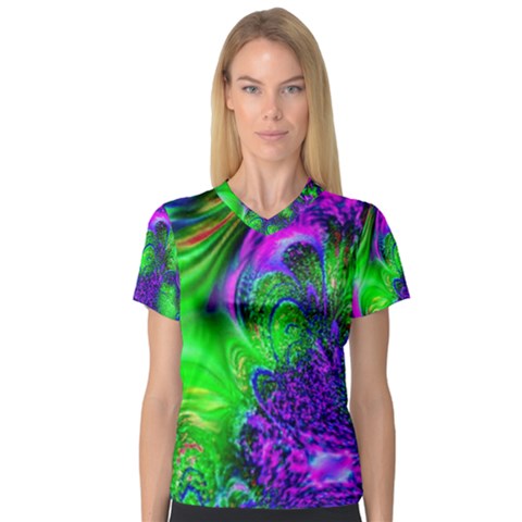 Feathery Winds V-neck Sport Mesh Tee by LW323