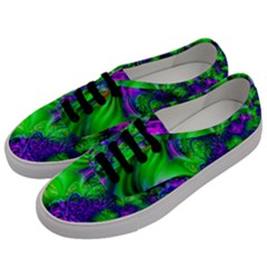 Feathery Winds Men s Classic Low Top Sneakers by LW323