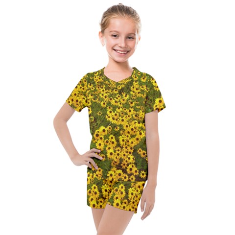 Daisy May Kids  Mesh Tee And Shorts Set by LW323