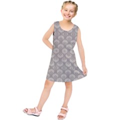 Bright Silver Flowers Motif Pattern Kids  Tunic Dress by dflcprintsclothing