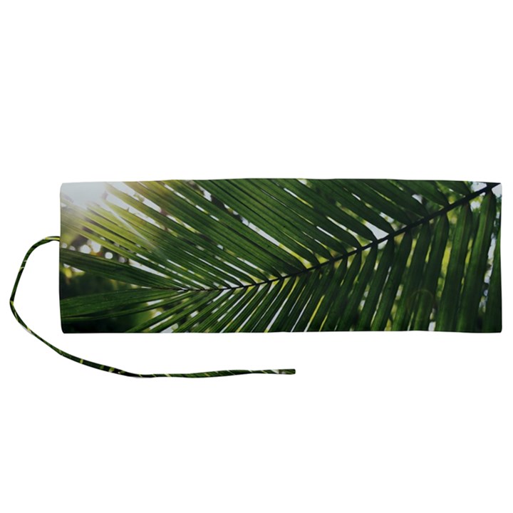 Relaxing Palms Roll Up Canvas Pencil Holder (M)