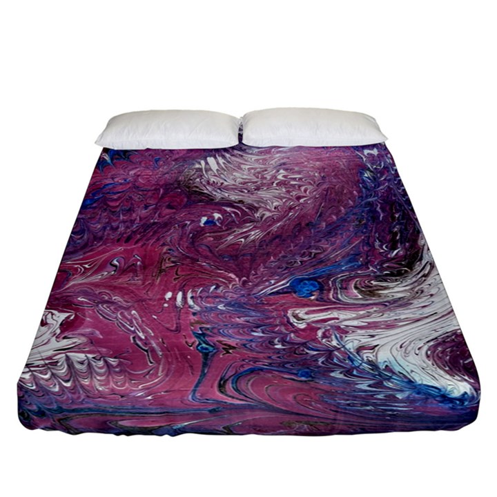 Violet feathers Fitted Sheet (California King Size)