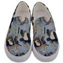 Famous heroes of the kabuki stage played by frogs  Men s Canvas Slip Ons View1