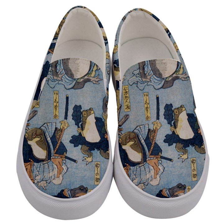 Famous heroes of the kabuki stage played by frogs  Men s Canvas Slip Ons