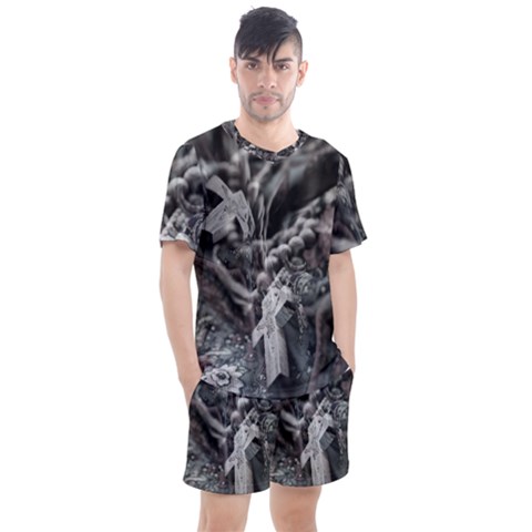 Crosses Men s Mesh Tee And Shorts Set by LW323