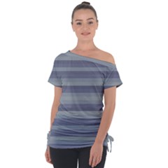 Linear Cold Print Design Off Shoulder Tie-up Tee