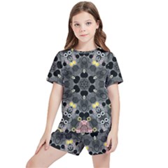 Abstract Geometric Kaleidoscope Kids  Tee And Sports Shorts Set