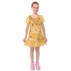 Pattern Mystic Color2 Kids  Short Sleeve Velvet Dress by alllovelyideas