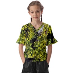 Acid Green Patterns Kids  V-neck Horn Sleeve Blouse