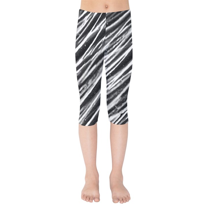 Galaxy Motion Black And White Print Kids  Capri Leggings 