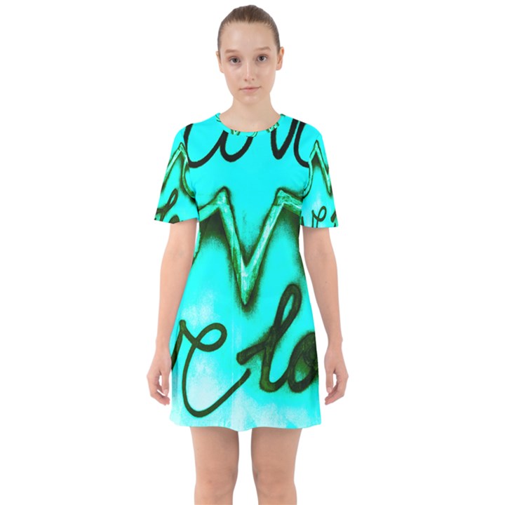  Graffiti Love Sixties Short Sleeve Mini Dress