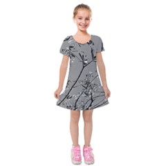 Grey Colors Flowers And Branches Illustration Print Kids  Short Sleeve Velvet Dress