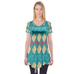 Starfish And Seashells  Sea Short Sleeve Tunic  by SychEva