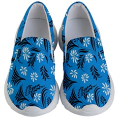 Folk Flowers Art Pattern Floral  Surface Design  Seamless Pattern Kids Lightweight Slip Ons by Eskimos