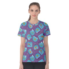 Aquarium With Fish And Sparkles Women s Cotton Tee