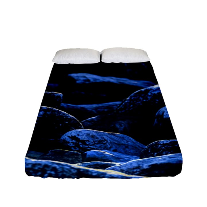 Big Rocks Illuminated By Sunlight Print Fitted Sheet (Full/ Double Size)